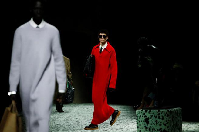 BTS RM首看秀紧张到口误  Bottega Veneta义大利系列最终章（CFP）