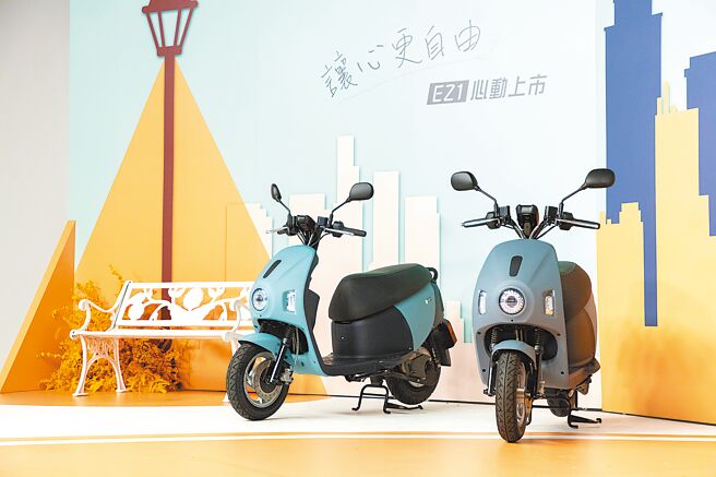 中华汽车电动机车品牌eMOVING深耕台湾市场13年，旗下微型电动二轮车Shine及Bobe持续创造佳绩，坐稳累积领牌冠军。品牌将自本月27日至3月12日快闪进驻好市多（见图）。（中华汽车提供）