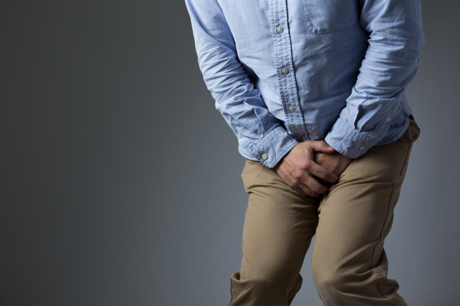 许多男性会在勃起、准备享受快感时感到阴茎剧痛。(示意图/ Shutterstock )
