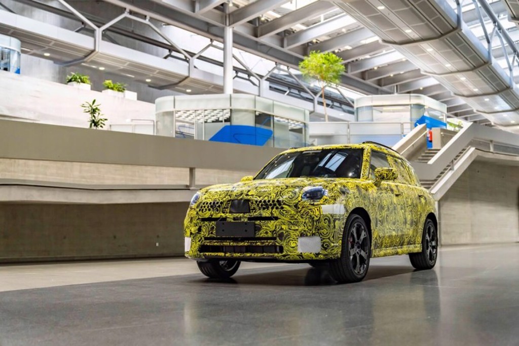 首款德國製造的MINI，BMW萊比錫工廠準備開始量產純電動力Countryman(圖/CarStuff)