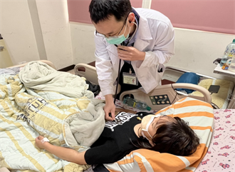 心電圖證明BNT不會引發心肌炎？蘇一峰「雙重打臉」高喊：呆丸難波萬！