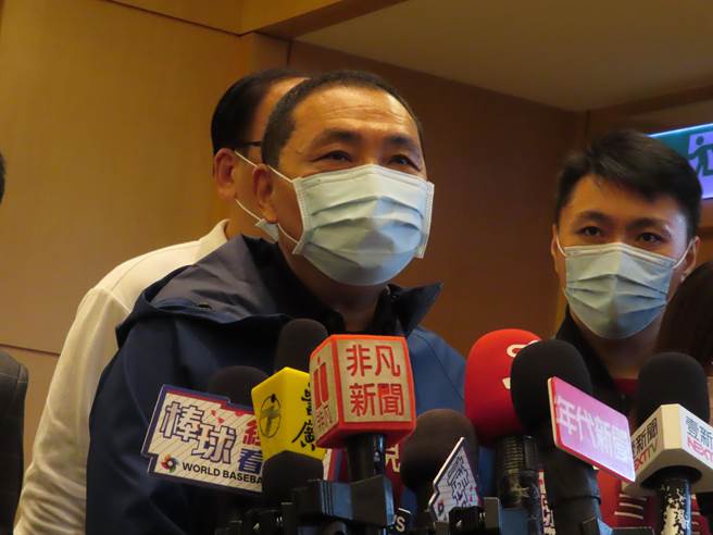 何时表态，侯友宜强调新北挑战还有很多。（叶德正摄）