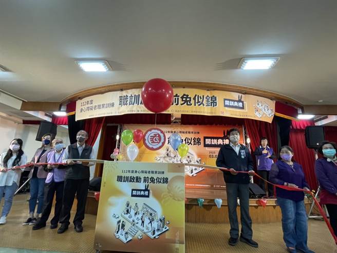 第36期身心障碍者职业训练班，今于博训中心开训。（洪靖宜摄）