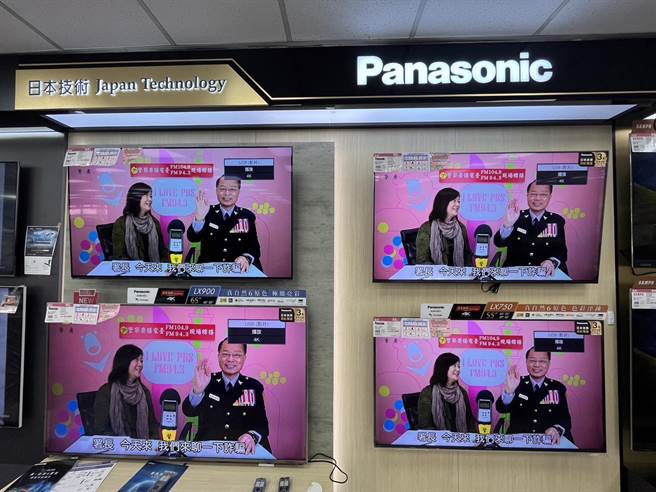 大卖场逛街购物，黄明昭无所不在。（新竹县警局提供／邱立雅竹县传真）