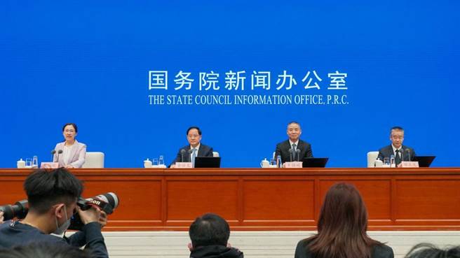 大陸預計今年新能源車產銷規模增長幅度會很可觀。（國新網）