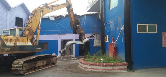 桃园2摩铁违法经营沦「毒趴圣地」，桃园观旅局祭出断水电逼停业。(观旅局提供／蔡依珍桃园传真)