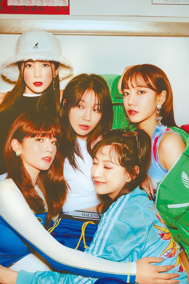 Apink下月将发行新专辑，亚洲巡迴演唱会也准备开跑。（D-SHOW提供）