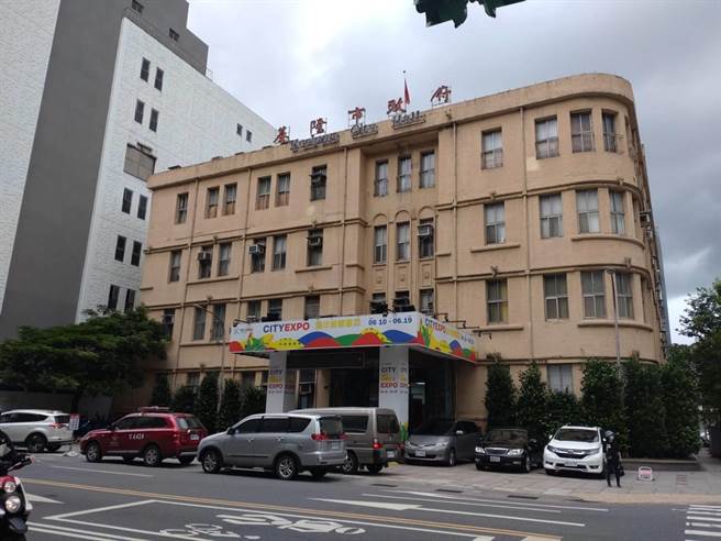 基隆捷运通过第一阶段环评，基隆市政府表示将持续配合推动，并对于由新北市担任兴建营运表示乐观其成。（张志康摄）