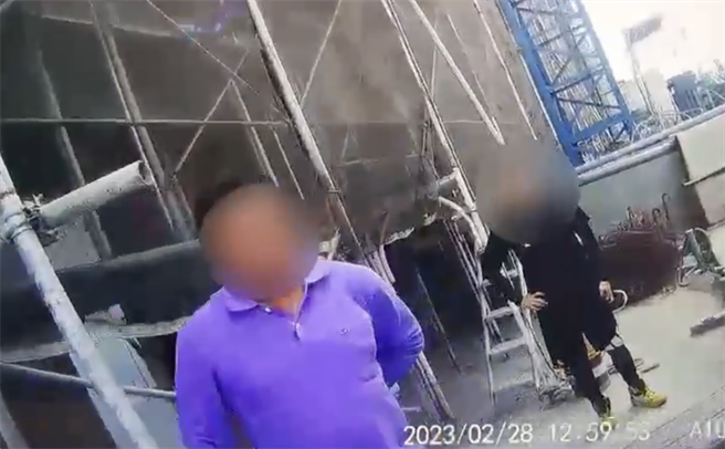 高雄市桥头区一处工地日前发生杀人案，检方讯后向法院声请羁押3名嫌疑人获准，图为工地状况。（翻摄照片／林瑞益高雄传真）