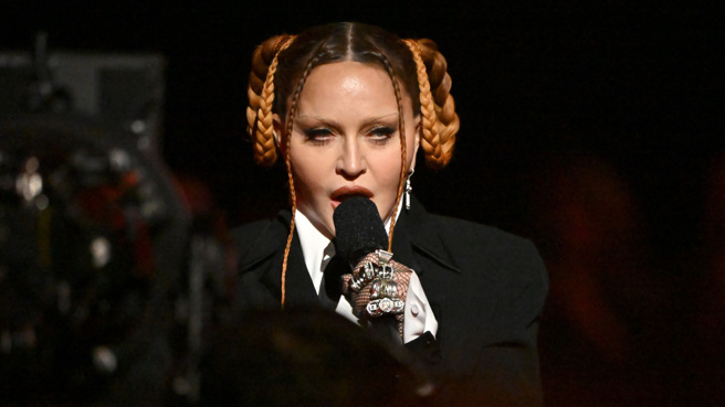 玛丹娜遭外媒爆出有了小35岁的新欢。(图／达志影像)