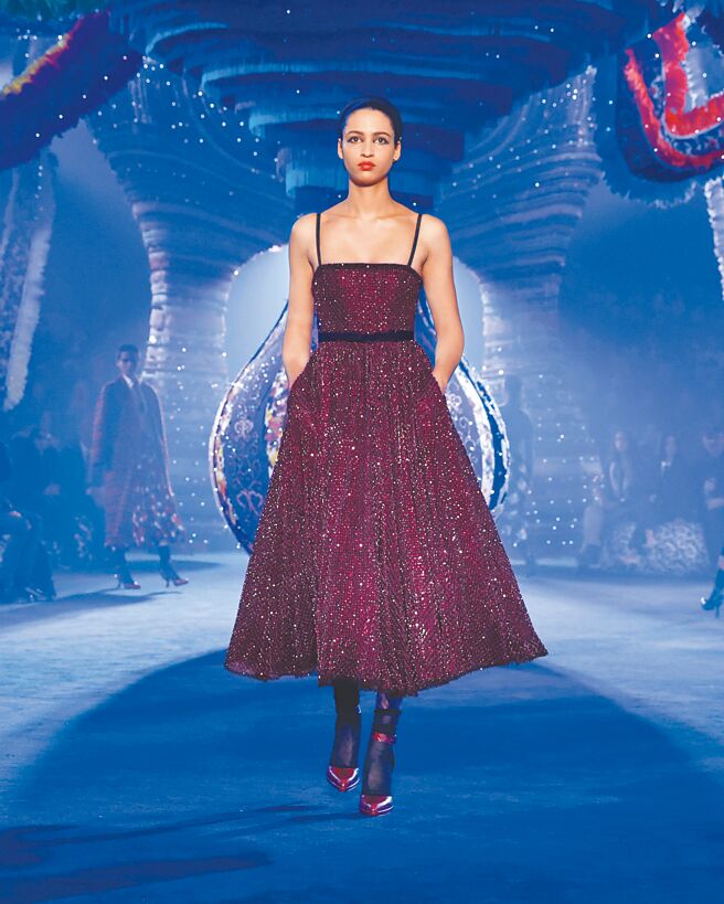 Dior擅长的工艺技巧也成为秀上的重点之一。（Dior提供）