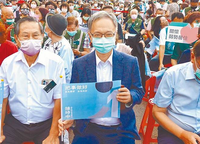 卫福部长薛瑞元今赴立院备询，会前受访表示， 这个不是合约的解密，是文件保存方式的解密，要看监察院的调查报告之后会做处理。（本报资料照片）