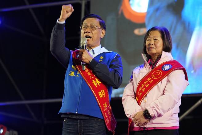 林明溱说，这次选举，他们没枪、没子弹，他不是输给蔡培慧，而是输给抹黑。（林明溱竞办提供／杨静茹南投传真）