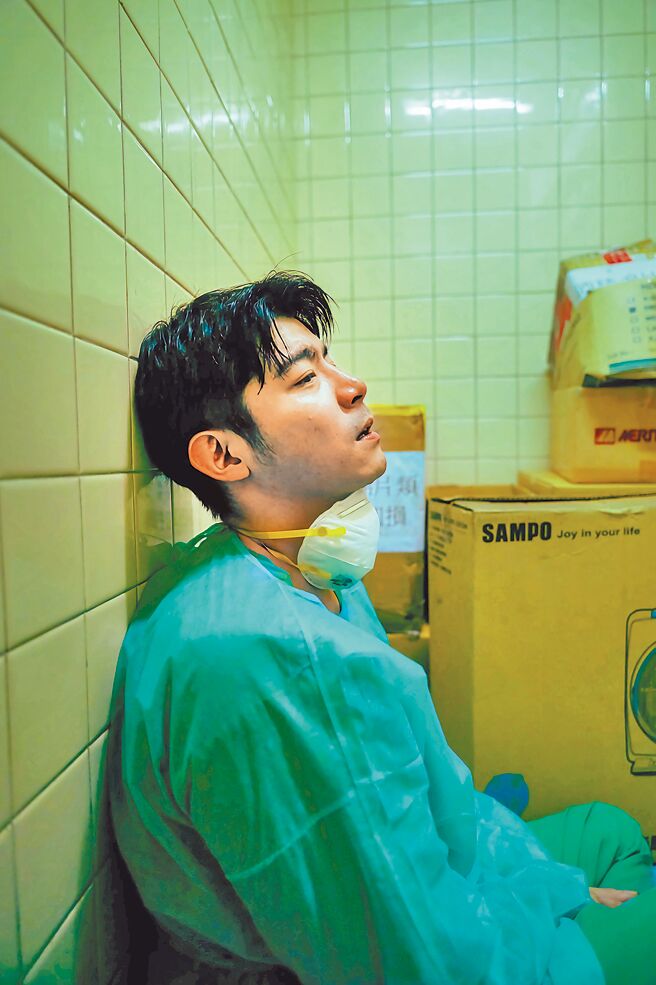 王柏杰将充满人性纠葛与矛盾的角色表现得相当出色。（CATCHPLAY提供）