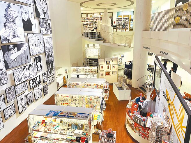 横手市增田漫画美术馆收藏了近23万张珍贵手稿。（何书青摄）