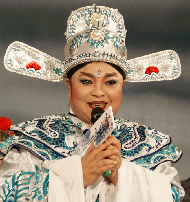 歌仔戏大师陈美云惊传「滑倒后再没醒来」！享寿72岁。(翻摄陈美云歌剧团脸书)