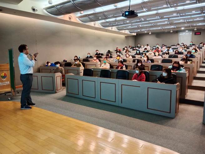新北免费劳资会议专班开课。（新北市劳工局提供）