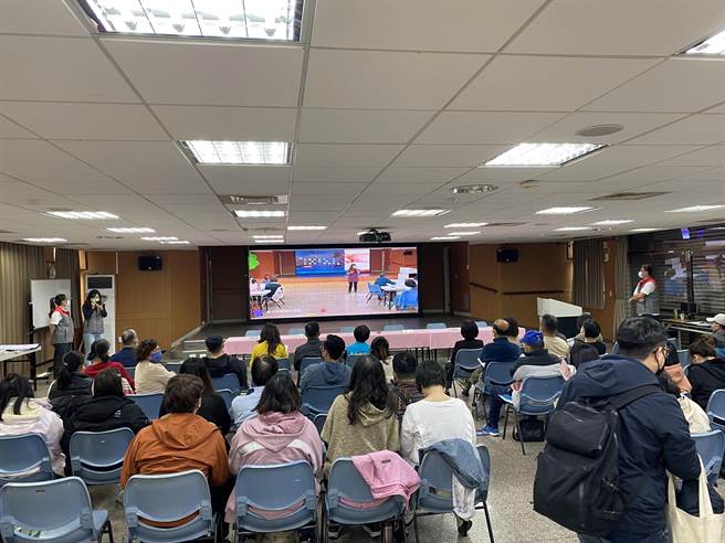 台東縣第5屆社區經理人培訓今天開訓。（蔡旻妤攝）
