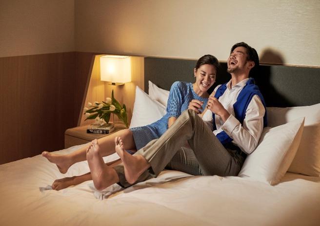 「晶英国际行馆」凭票根赠送下次入住升等券1张。(高雄市观光局提供)