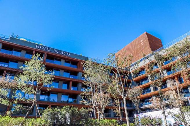 阿里山首家国际级酒店「阿里山英迪格酒店」遭民眾抱怨房价不合理。（图／嘉义县府提供）
