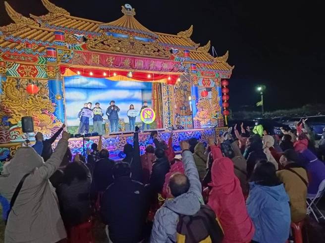 全国警界全面启动防诈宣导，连全国最知名的「明华园」戏剧团也来帮忙，拜托大家别再受骗了！（警方提供／陈育贤新竹传真）