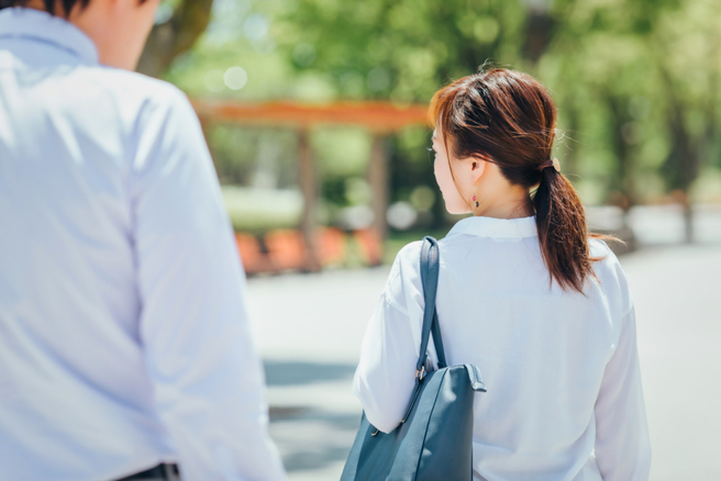 保全觅第二春狂打「这电话」近百次，女性友人吓傻：7年没联络。（示意图/shutterstock）