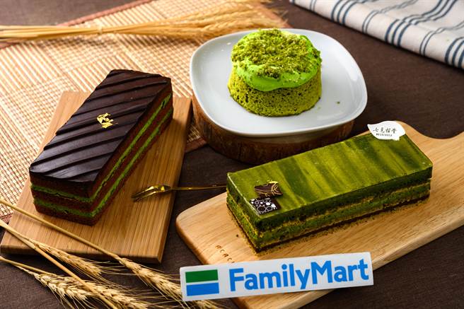 全家FamiPort推隐藏版抹茶甜点，包含「日本爱知抹茶黑金砖」（左起）、「抹茶岩山奶盖蛋糕」、「八重茶宴－抹茶黑巧克力蛋糕」等。（全家提供）