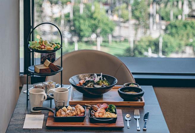 专案入住还能享用荣获「HotelsCombined人气旅宿早餐奖」殊荣的个人式早餐套餐。（柯宗纬翻摄）