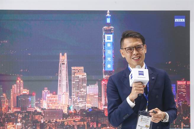 全球疫情陆续解封，于6日登场的台北国际工具机展，是疫情缓和之后，台湾第一个有国外买主来台参观的指标性展览。蔡司集团台湾总经理章平达，趁展览期间，发表最新技术。（邓博仁摄）