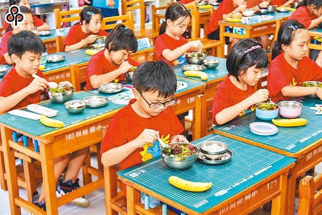 台北市教育局指出，若短期間蛋價持續上漲，市府將提供相關經費協助，並啟動相關應變機制協助午餐供應商靈活調貨。（本報資料照）