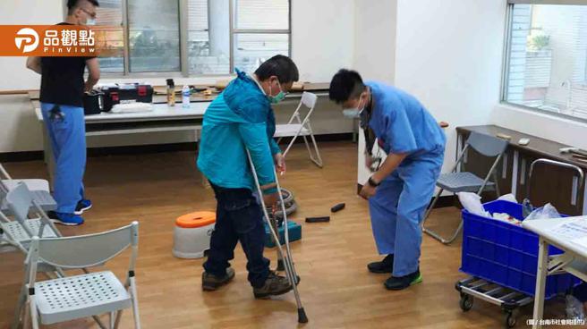 台南东区无障碍福利之家  3/9提供免费义肢检修服务(台南市社会局提供)
