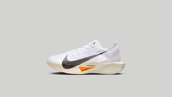 Nike Vaporfly 3著重輕量化設計，以滿足長距離跑者對於續航力的需求，預計4月上市。（Nike提供）