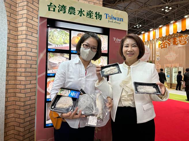 东京食品展开幕，屏东队拚订单长红。(屏县府提供)