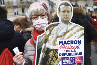 法國大罷工反年金改革計畫 逾百萬人上街抗議