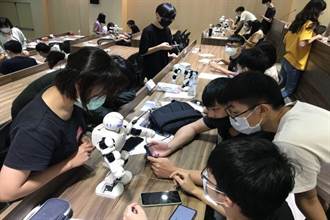 中華大學與微軟合推AI課程 盼人工智能深入學生學習DNA