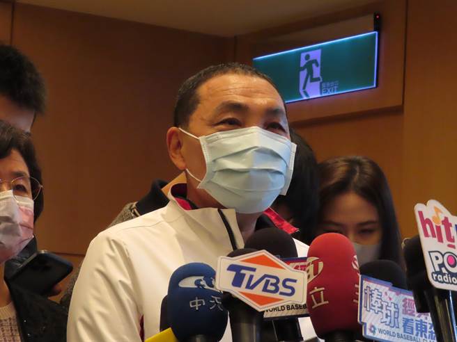 王建煊宣布参选总统，侯友宜表示尊重。（叶德正摄）