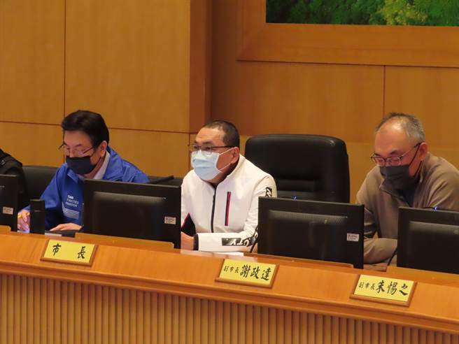 新北市长侯友宜表示，民眾要我好好做事。（叶德正摄）