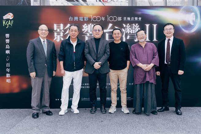 文化部长史哲（左三）今拨冗出席记者会，并宣布今年金马预算加倍。（国家影视听中心提供）