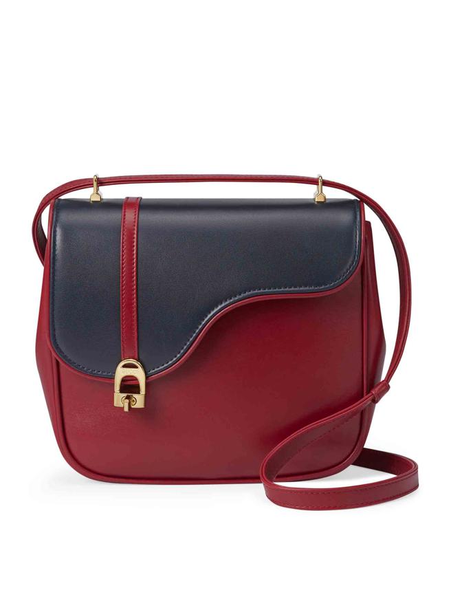 Gucci EQUESTRIAN 蓝红皮革撞色马术方包，11万9300元。（Gucci提供）