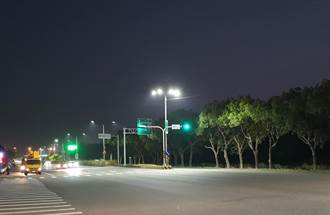 台南路燈6月底全面換裝！ 每年節電60％、省近億元電費