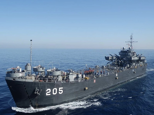 中字级登陆舰。整编21师大部分的部队，搭乘的是同型登陆舰。(图/ROCNAVY)