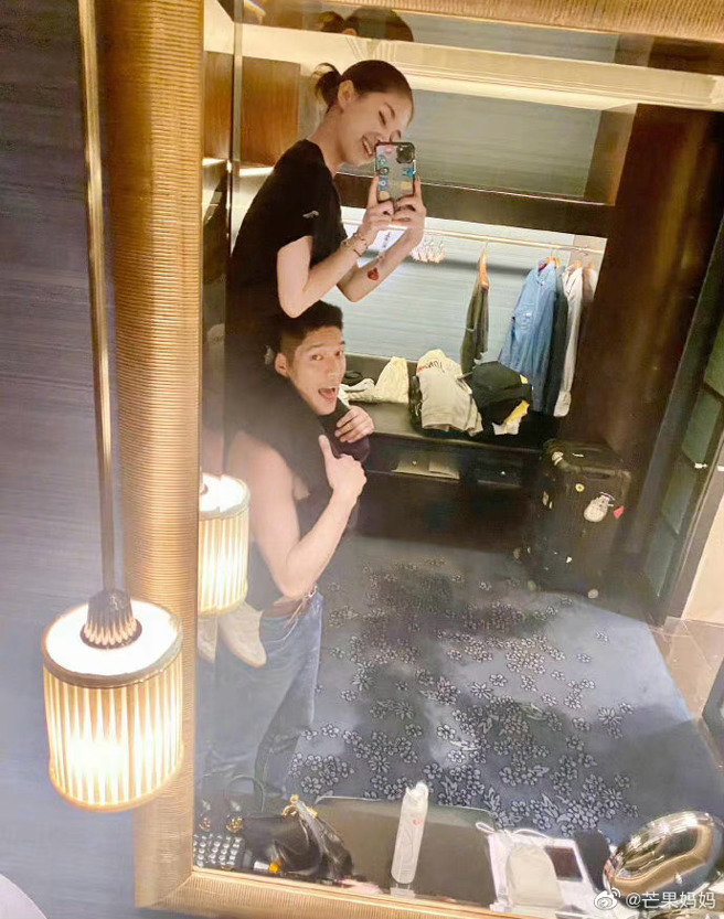 王子文过去曾多次在网路上晒恩爱。（图／微博）