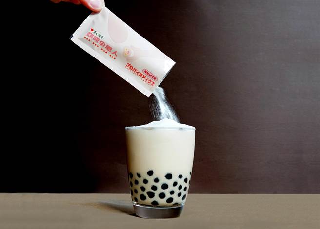 清心福全推出「窈窕の恩人」，是业界首家将益生菌放入饮品里。（清心福全提供）