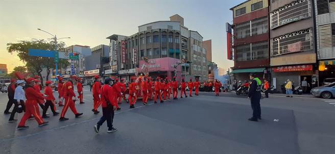 桃园市龙德宫南巡遶境回銮将于3月11日行经杨梅区，警方将实施阶段性交通管制。（翻摄画面／蔡明亘桃园传真）