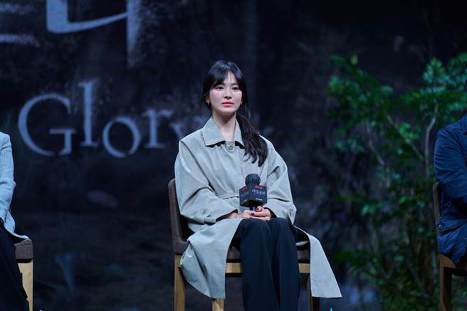 宋慧乔凭藉主演韩剧《黑暗荣耀》事业再攀高峰。（Netflix提供）