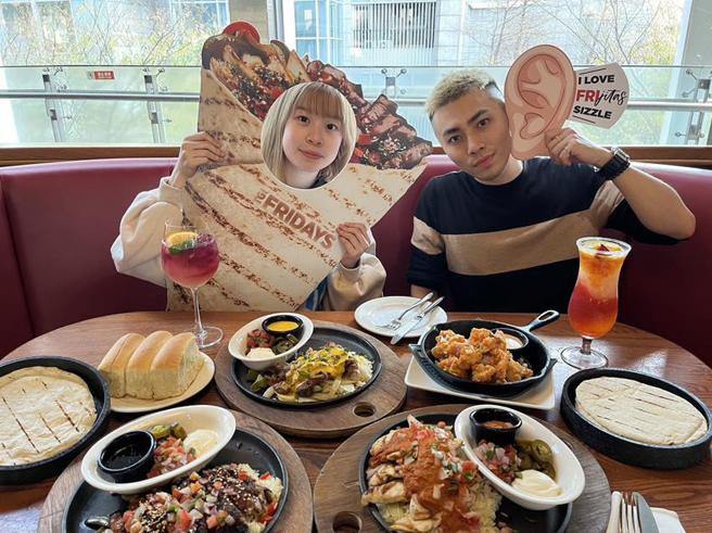 TGI FRIDAYS餐厅新品「法式感官乐园」，结合异国元素，打造独创法士达料理，更主打「五感体验」，标榜鼓励顾客开启不同感官来享用美食。（图／TGI FRIDAYS）