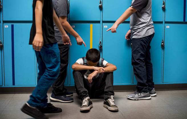 司法院院会通过修法草案，增订少年事件中被害人保护。(示意图／shutterstock)