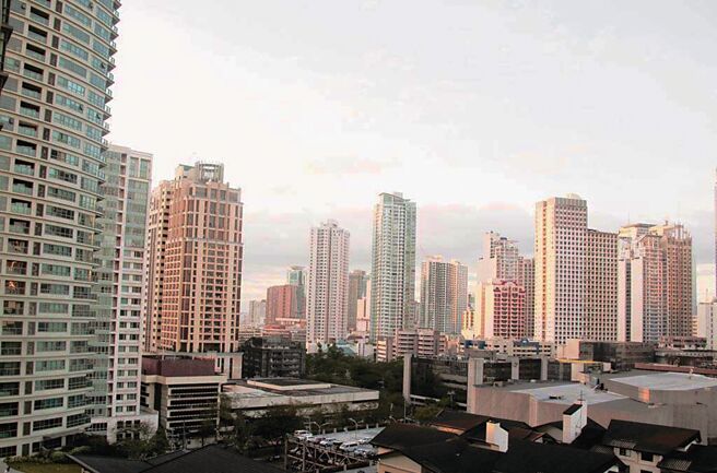 菲律宾首都大马尼拉地区马卡蒂市的豪宅区。（中新社）