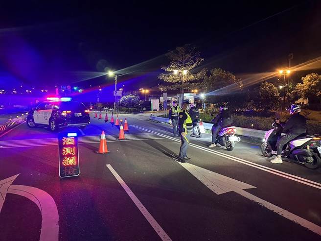蘆洲分局警方將規畫「防制危險駕車大執法」針對二重疏洪道沿線及周邊易飆車路段加強取締。（警方提供）