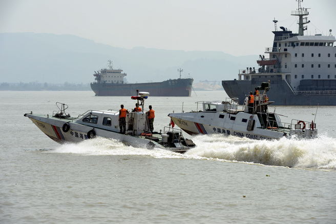 金门失联陈姓上兵传被大陆厦门海警救上岸。图为福建海警。(新华社资料照)